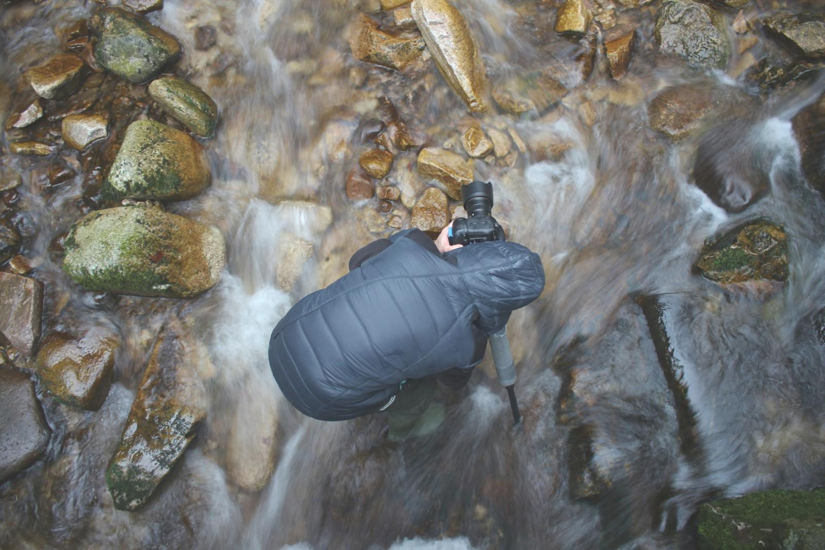 Landschaftsfotografie in der Praxis mit professioneller Kameraausrüstung